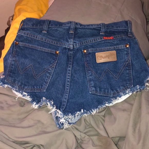 Shorts - Picture 2 of 2